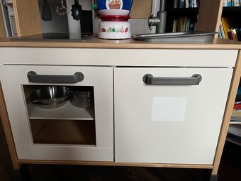 Dětská kuchyňka IKEA + příslušenství - 2