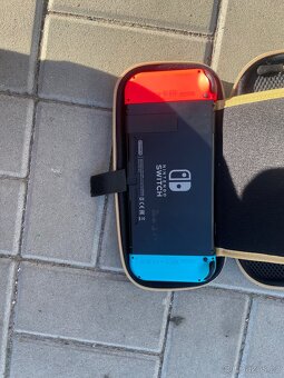 Nintendo switch - 2