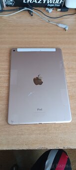 Apple ipad ic:579c-A1567 Na díly - 2