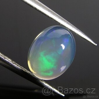 Opál drahý-kabošon - 1,61 ct. - 2