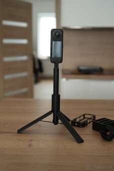 Insta 360 x4 + příslušenství - 2