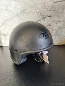 Retro helma AGV - 2