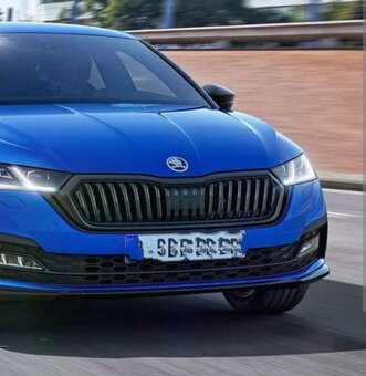 Škoda Octavia 4 IV maska sportline cerna - 2