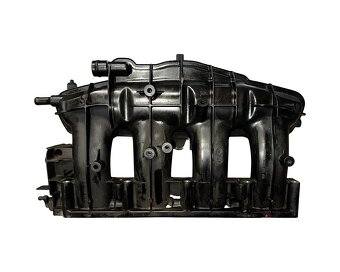 Trubka sací sání 06F133201N 2.0TFSI 147KW BWA - 2