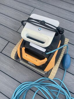 Automatický bazénový Vysavač Dolphin E20 – na díly - 2