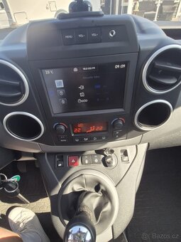 PEUGEOT PARTNER TEPEE 1.2 TCE 81kw 2017 SERVISKA TOP - 2