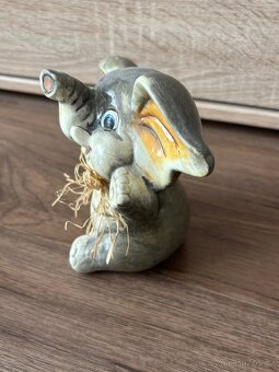 Porcelánový sloník - 2