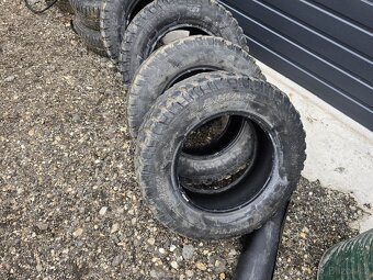 MT pneu dakar 235/70r16 - 2