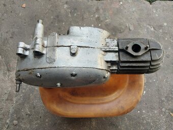 Jawa 550 motor - 2