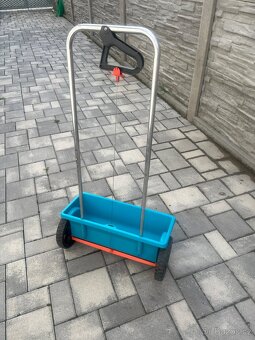 Gardena Posypový vozík L - 2