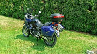 Honda Varadero XL 1000 - 2