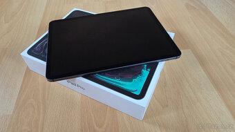 Apple iPad 11 512GB mod. A1934 WiFi + SIM + Apple klávesnice - 2