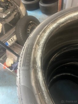Pneu Porsche Cayenne 295/35 R21 - 2
