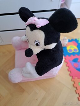 🐭💖 Dětské rozkládací křesílko Minnie – plyšové a pohodlné - 2