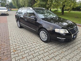 VOLKSWAGEN PASSAT VARIANT r.2008, 103kW - 2