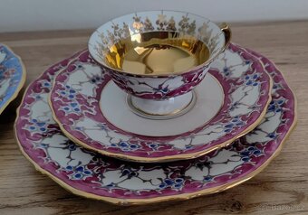 Hrnečky se zlacením 2 ks a podšálky - 2