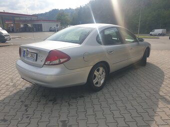 Ford Taurus 3.0 benzín V6 USA - 2