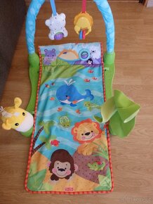Hrací podložka, deka Fisher Price se zvukem - 2