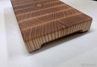 Dřevěné prkénko - 2