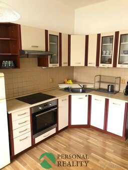 Pronájem slunného bytu 2+kk 45 m², Praha 2 - Vinohrady, Pols - 2