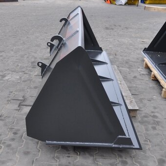 Lžíce na traktor - 2