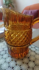 Starožitná souprava -sklo. - 2