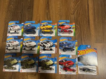 Hotwheels Lamborghini - 2