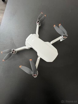 Dron DJI mini 4K - 2
