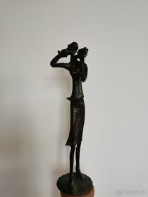 Houslistka houslová virtuoska bronzová socha - 2
