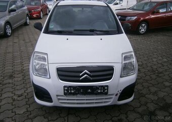 Citroën C2 1.1i serviska,2x kola benzín manuál 44 kw - 2