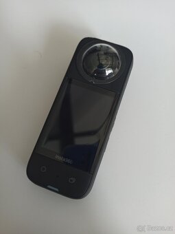 Insta 360 X3 - 2