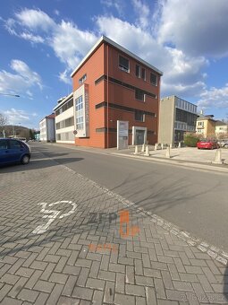 Pronájem kanceláře o rozloze 28 m2, ulice Hrušovská, Ostrava - 2