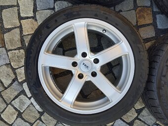 ALU 5x114,3 r17x7,5j ET 38, 225/45/17 plný vzorek - 2