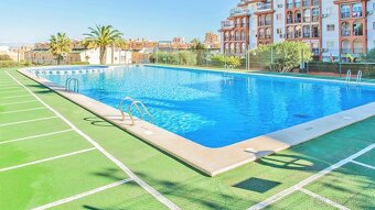 2kk s velkou terasou jen 800 m od moře TORREVIEJA ŠPANĚLSKO - 2