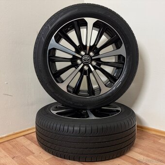 TOYOTA HIGHLANDER 5x114,3 R20 ET35+LETNÍ 235/55R20 7mm - 2