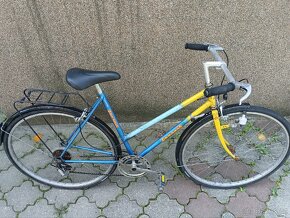 Dívčí dámské favorit kolo - 2