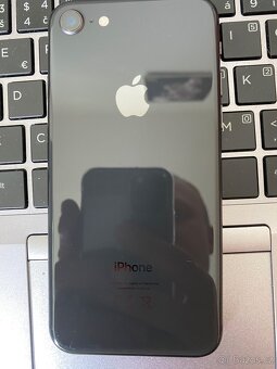iPhone 8 256 GB - 2