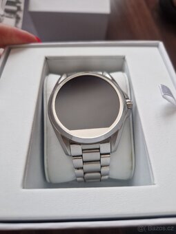 Dámské chytré hodinky Michael Kors Bradshaw - 2