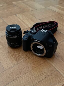 Canon EOS 700D EF-S 18-55mm kit - 2