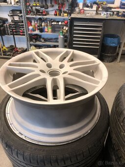Audi alu kola r18 5x100 - 2