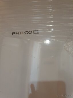 Bílá lednička s mrazákem zn. Philco - 2