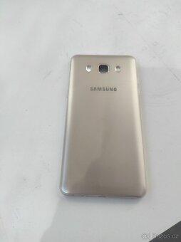 Mobil Samsung stříbrný - 2