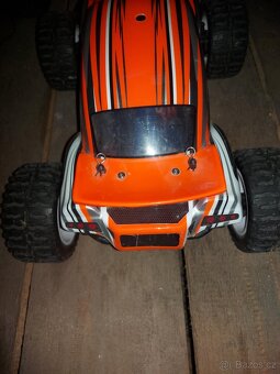 RC auto Himoto Monster Truck EMXT-1 Beetle 4WD RTR 1:10 - 2