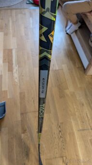 NOVÁ Hůl CCM TACKS AS‑VI PRO JUNIOR | 40 FLEX | (Pravá P28)) - 2