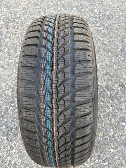 Zimní pneu Kelly 205/55r16 - 2