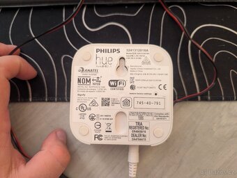 Phillips Hue Bridge v2 - 2