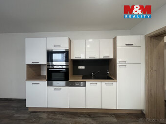 Pronájem rodinného domu, 75 m², Otrokovice, ul. Hložkova - 2