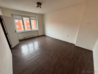 (334) Pronájem, byt 2+1, 55 m, Vinohradská 966, Litvínov - 2