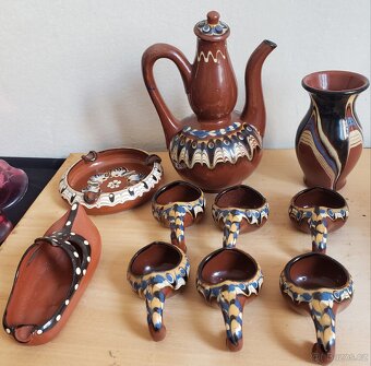 Čajová souprava. Stará. S konvicí na čaj. - 2