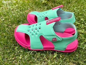 Prodám nové dětské sandály Alpine vel.30 - 2